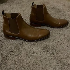 Chelsea boots